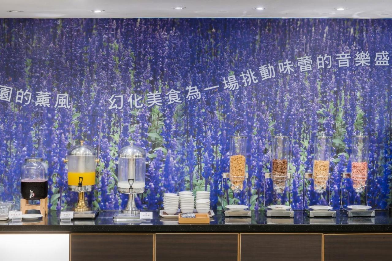 Hometel Hotel Kaohsiung Buitenkant foto
